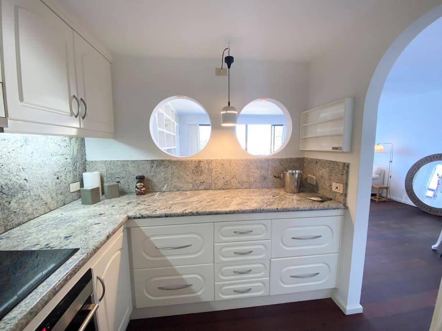 100 M2 Penthouse On The Beach. Patalavaca Buitenkant foto